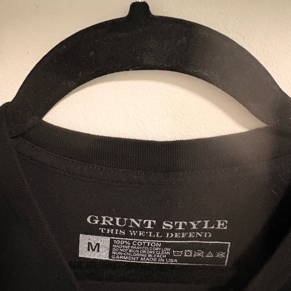 Grunt Style and Combat Iron Apparel T-shirt lot of 2 Patriotic Marine Military - Picture 7 of 7